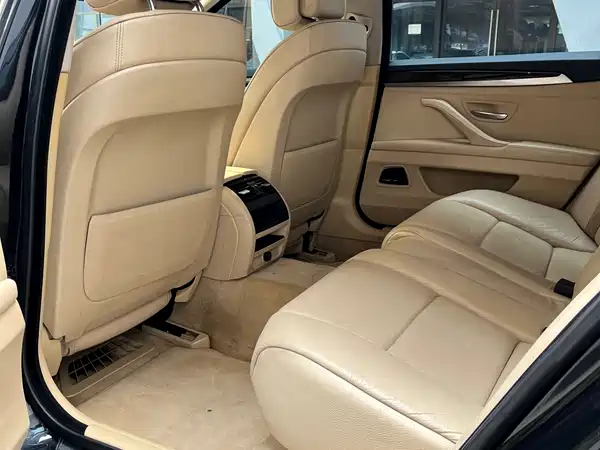 BMW 5 Series 2012