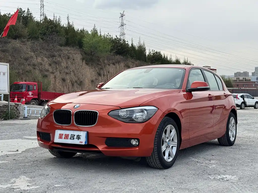 BMW 1 Series 2013 — фото 1