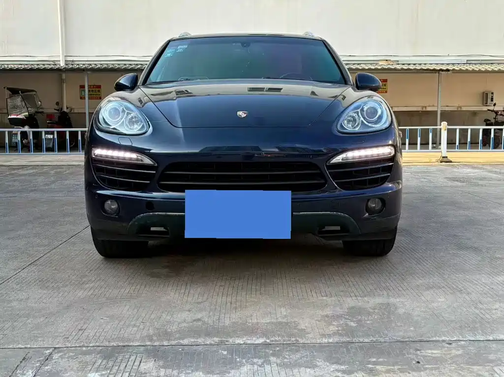 Porsche Cayenne 2014 — фото 2