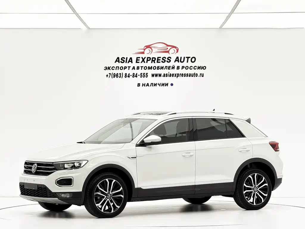 Volkswagen T-Roc 2023 — фото 1