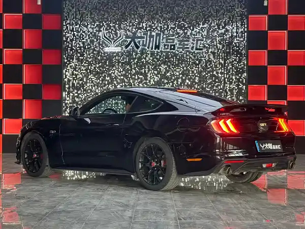 Ford Mustang 2019