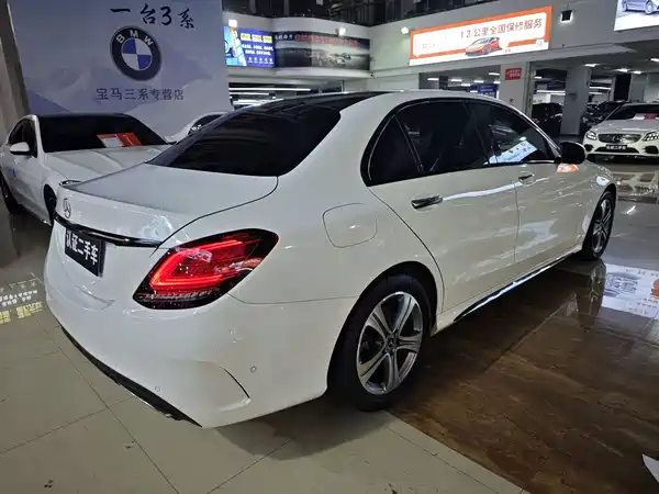 Mercedes-Benz C-Class 2019