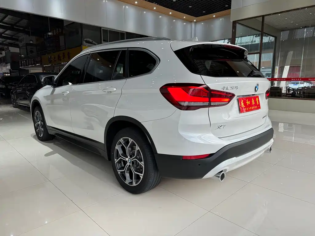 BMW X1 2022 — фото 9