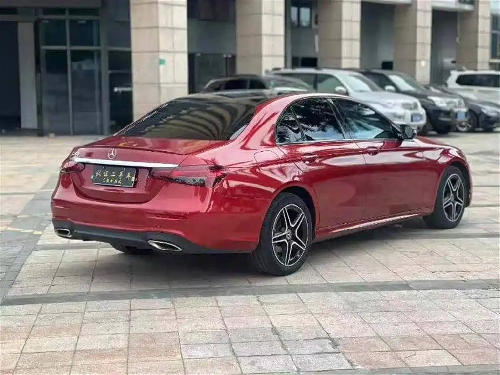 Mercedes-Benz E-Class 2022