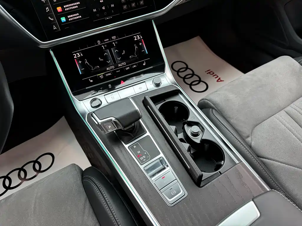 Audi A6L 2024 — фото 18