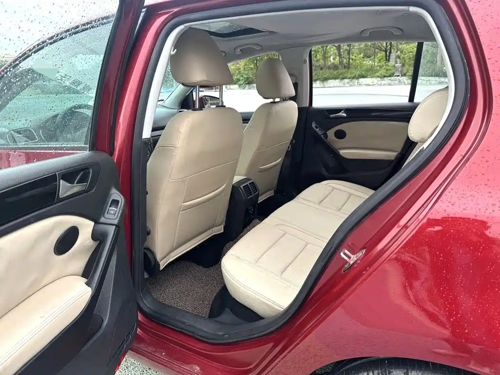 Volkswagen Golf 2013