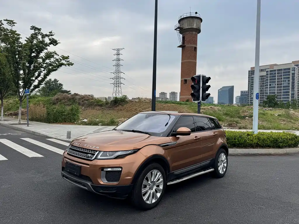 Land Rover Evoque 2016 — фото 2