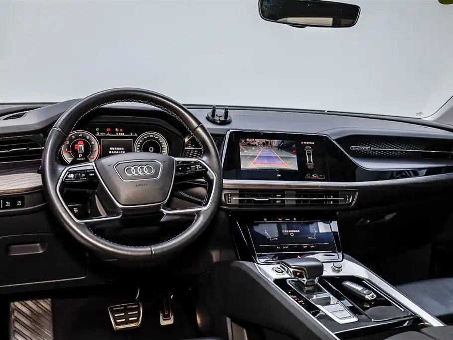 Audi Q6 2024 — фото 22