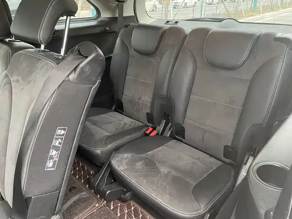 Mercedes-Benz R-Class 2015