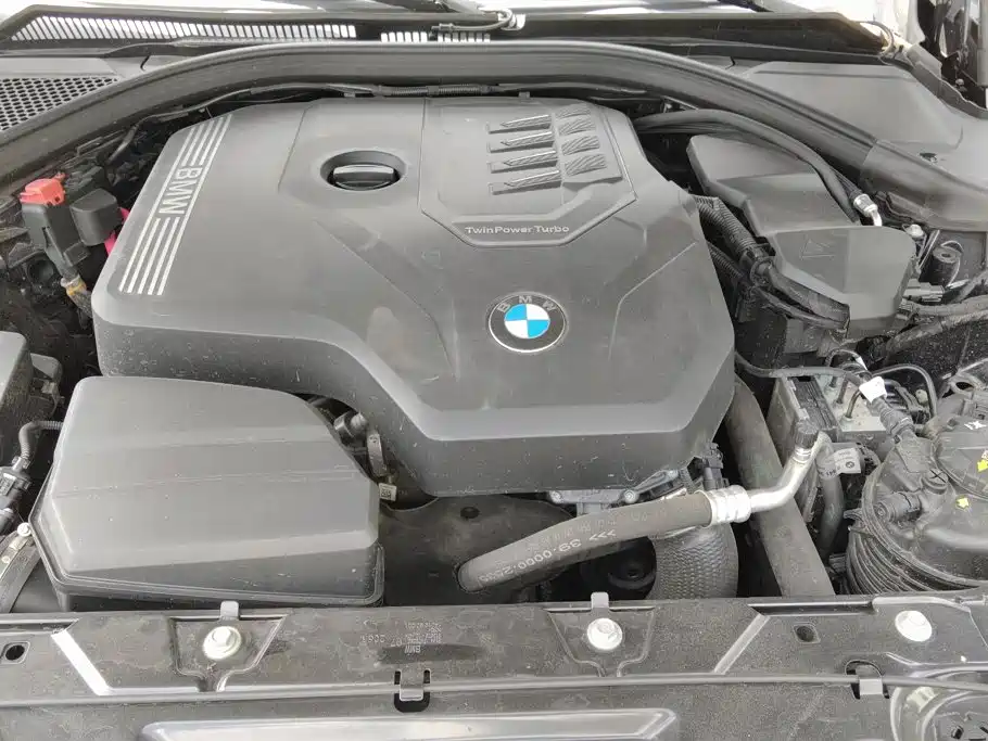 BMW 3 Series 2024 — фото 10