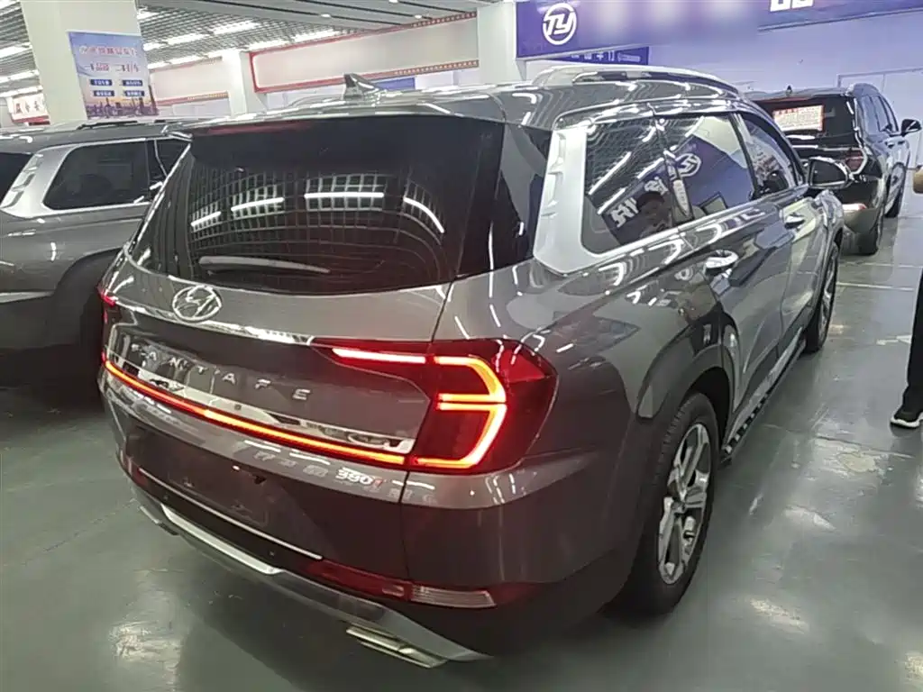 Hyundai Santa Fe 2019 — фото 7