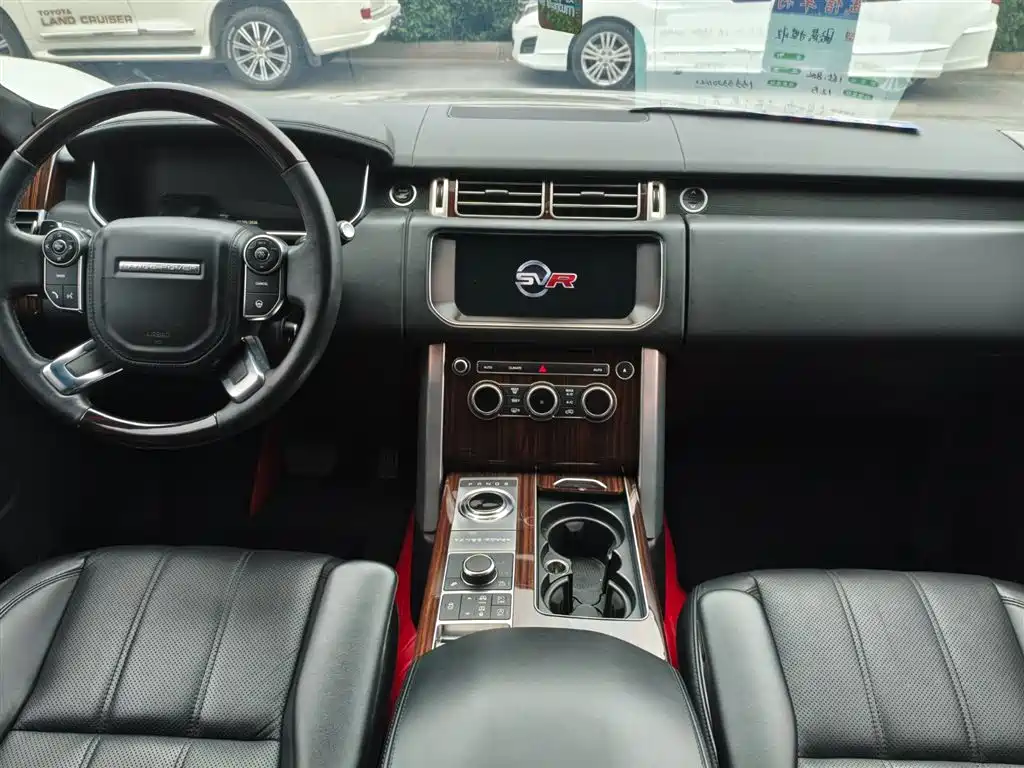 Land Rover Range Rover 2018 — фото 13