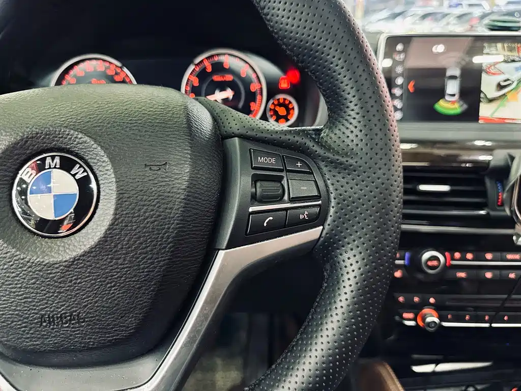 BMW X6 2017 — фото 13