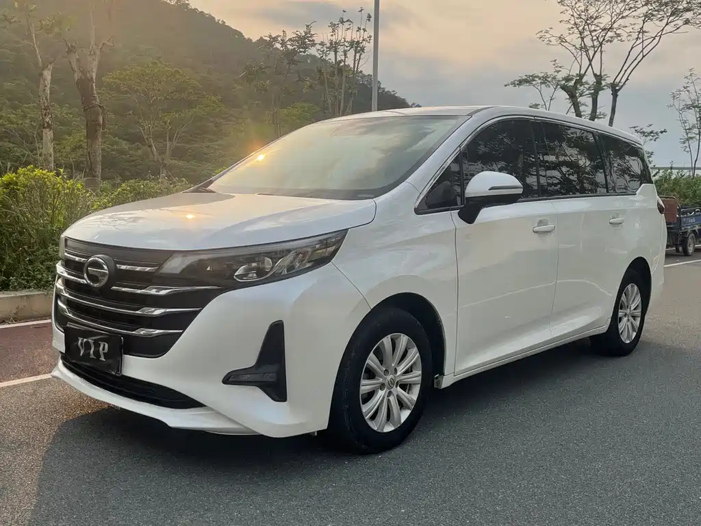 GAC Motor Trumpchi M6 2019 — фото 1