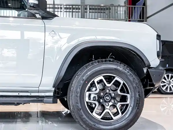Ford Bronco 2024