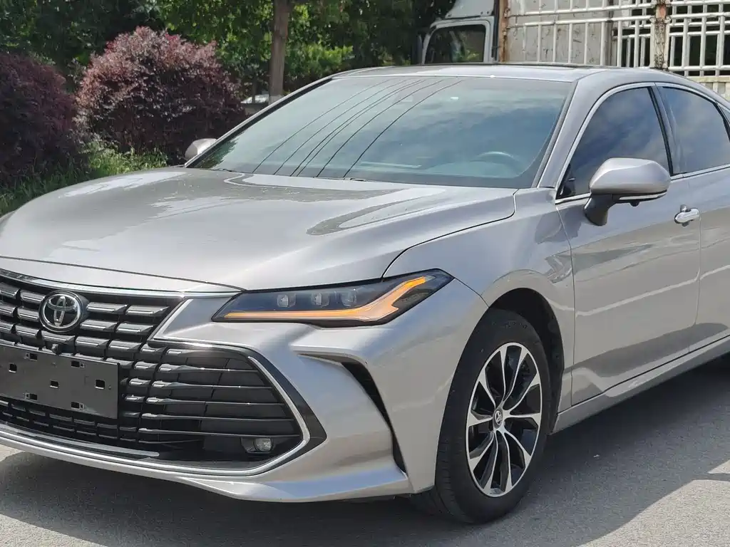 Toyota Avalon 2023
