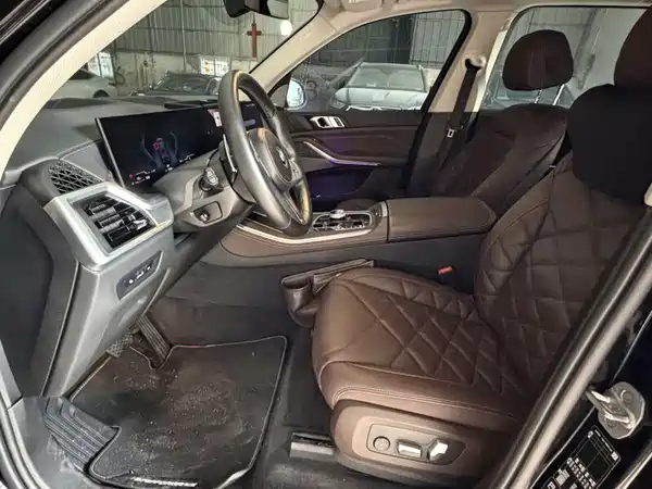 BMW X5 2024