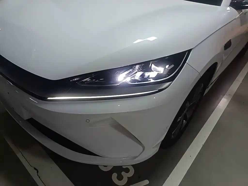 BYD Qin L 2025 — фото 24