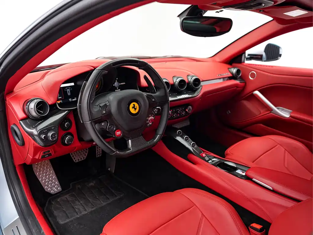 Ferrari F12berlinetta 2014 — фото 11