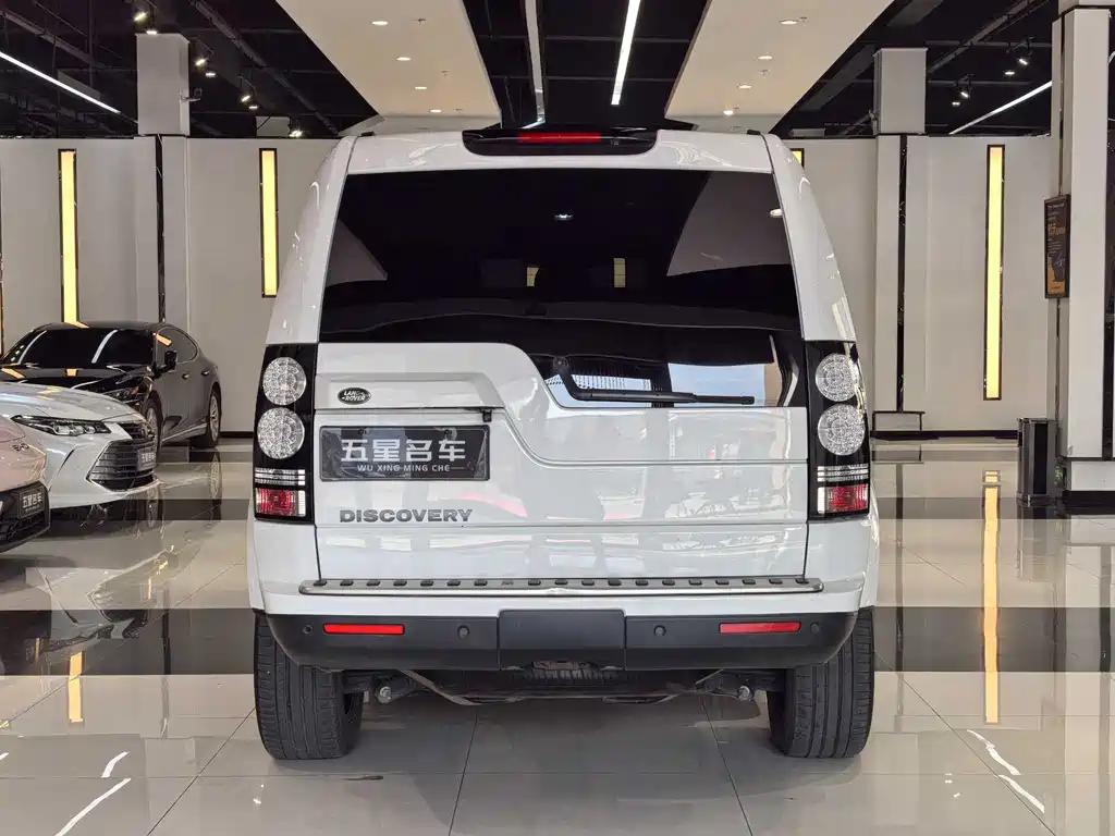 Land Rover Discovery 2016 — фото 5