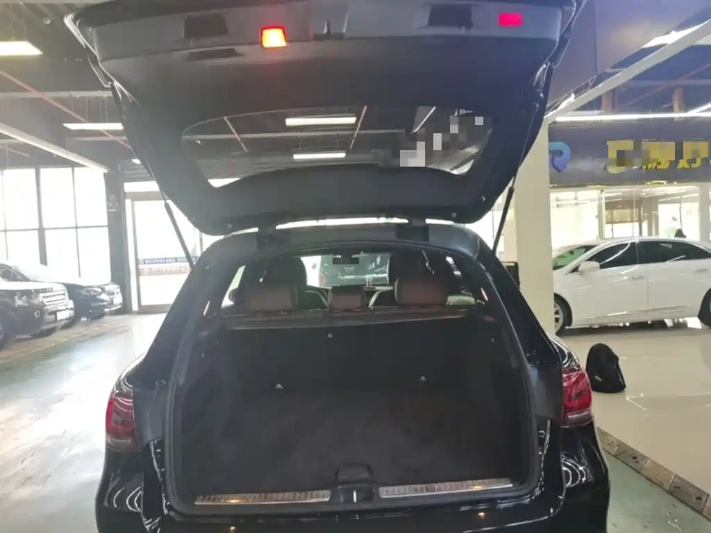 Mercedes-Benz GLC 2021 — фото 19