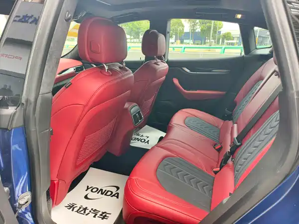 Maserati Levante 2023