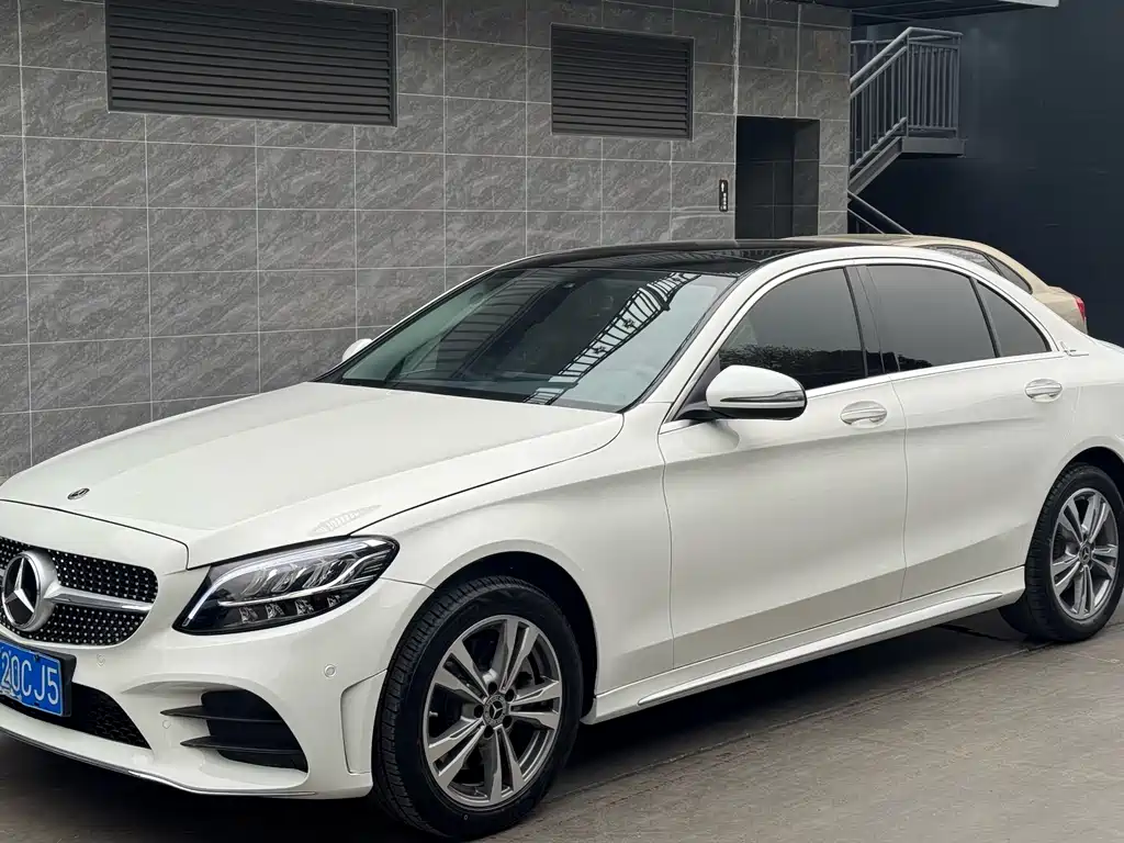 Mercedes-Benz C-Class 2021 — фото 1