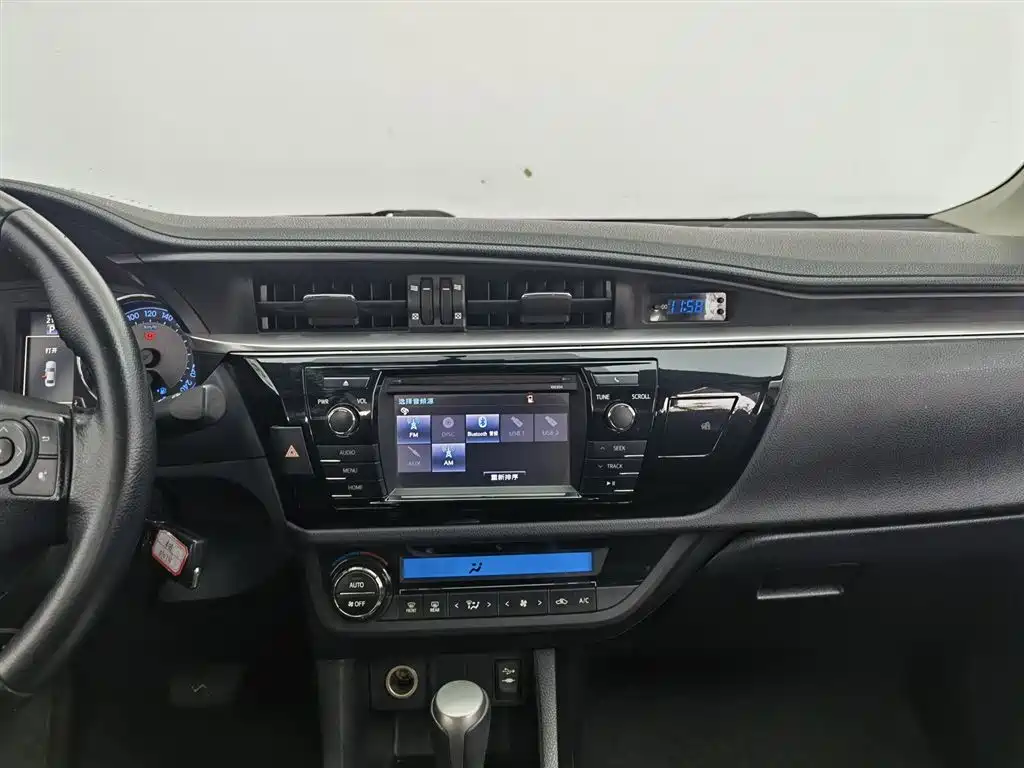 Toyota Levin 2014 — фото 12