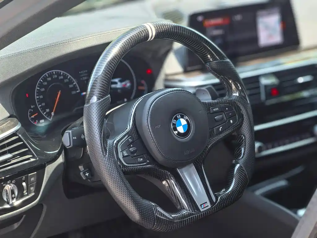 BMW 5 Series 2019