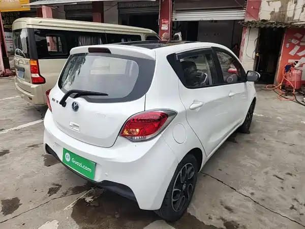 Changan BenBen 2015