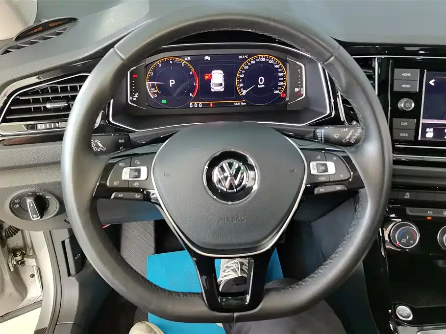 Volkswagen T-Roc 2020 — фото 15