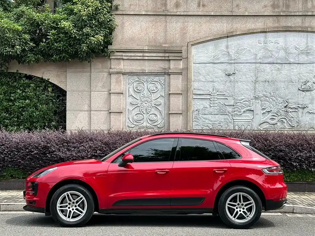 Porsche Macan 2021 — фото 12