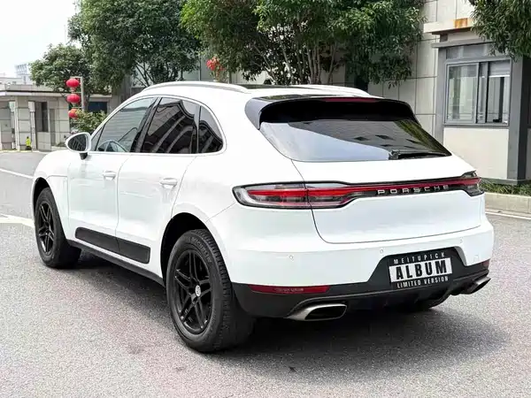 Porsche Macan 2020