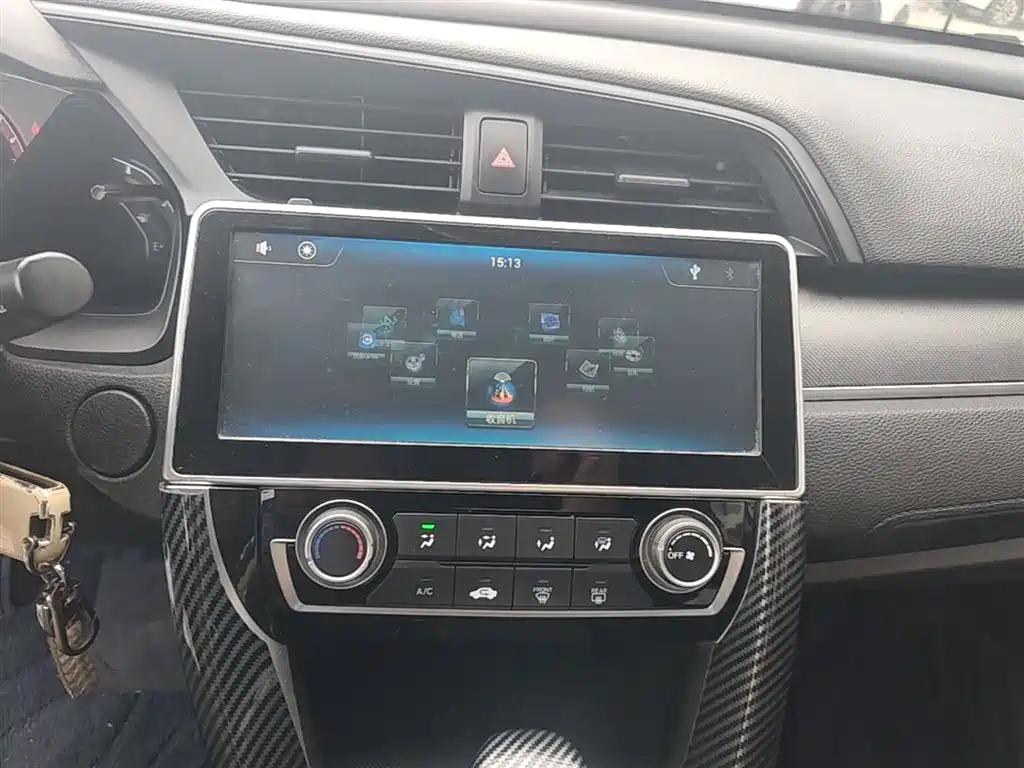 Honda Civic 2017 — фото 13