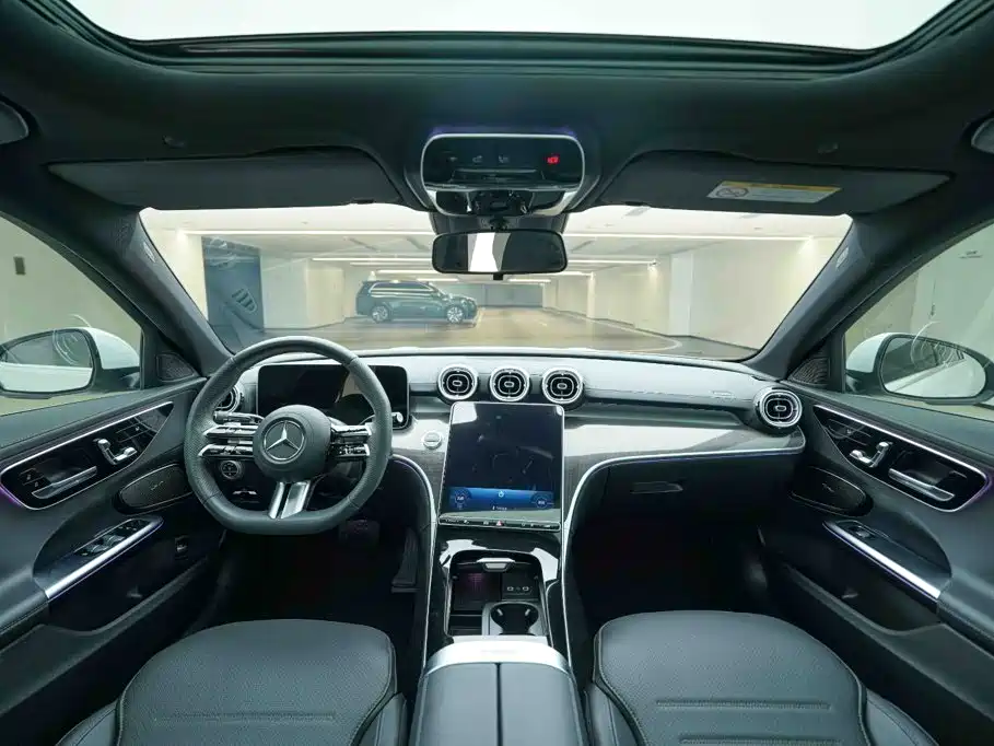 Mercedes-Benz C-Class 2024 — фото 20