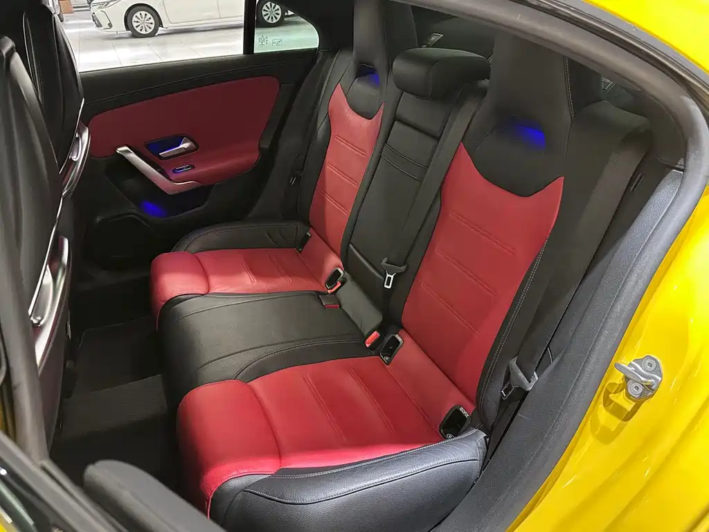 Mercedes-Benz CLA AMG 2021 — фото 10