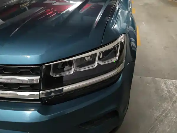 Volkswagen Tharu 2018