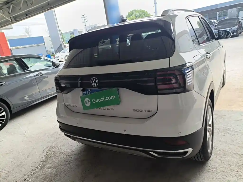 Volkswagen T-Cross 2024