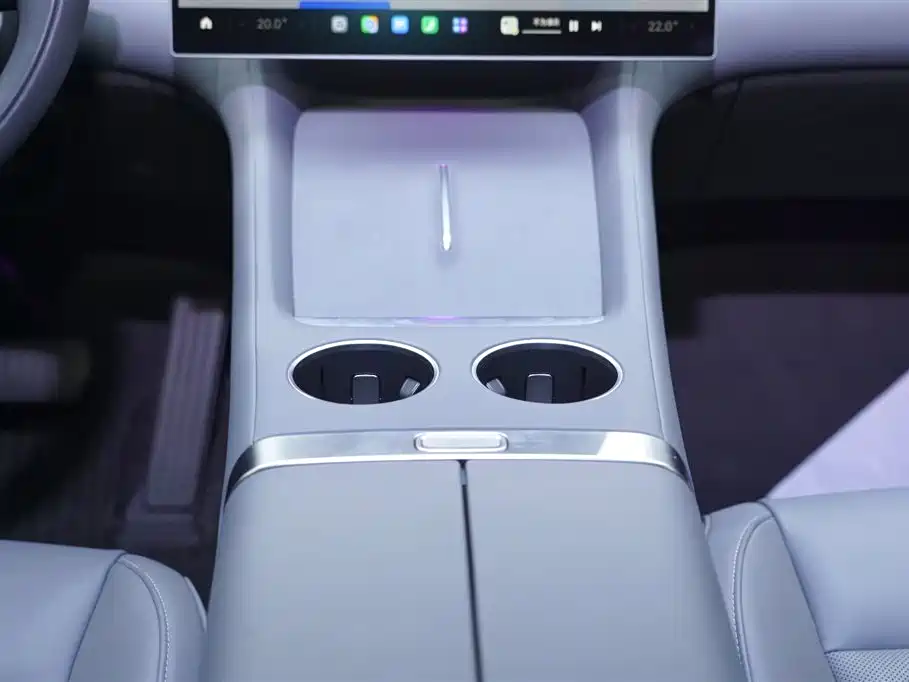 Xiaomi YU7 2025 — фото 11