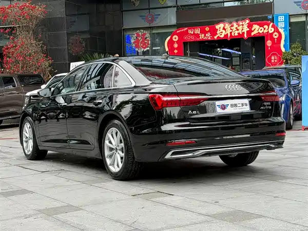 Audi A6L 2023