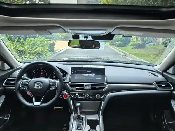 Honda Accord 2022