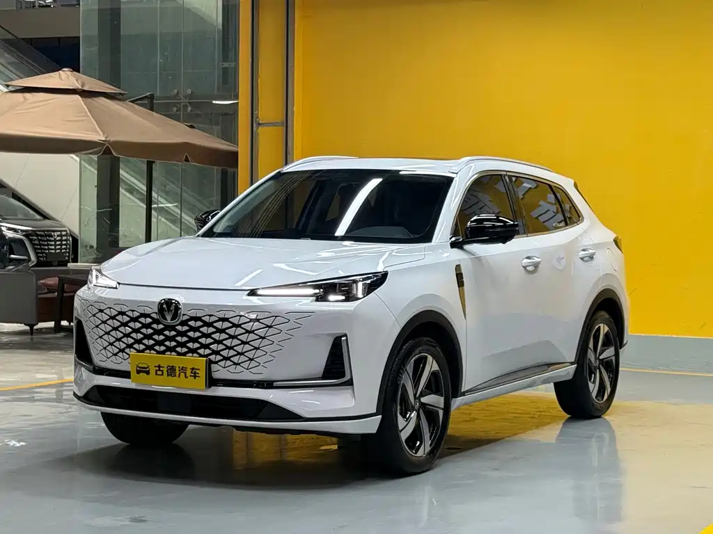 Changan CS55PLUS 2023 — фото 1