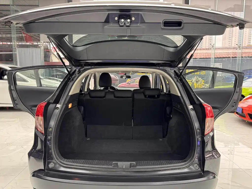 Honda Vezel 2016 — фото 16