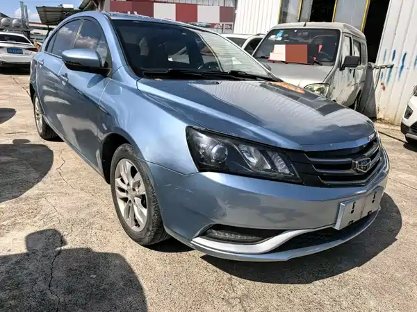 Geely Emgrand 2015