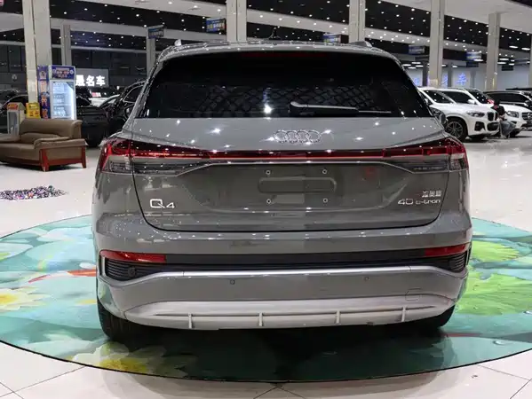 Audi Q4 E-Tron 2024