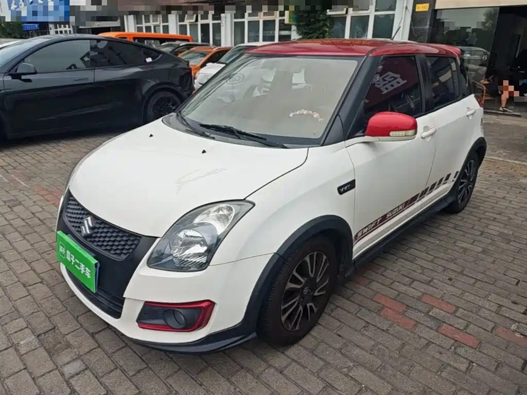 Suzuki Swift 2018 — фото 1