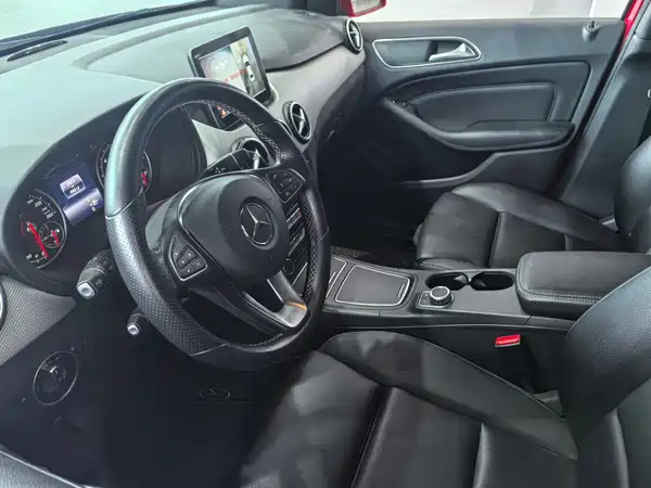Mercedes-Benz B-Class 2017