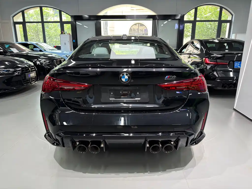 BMW M4 2026 — фото 5