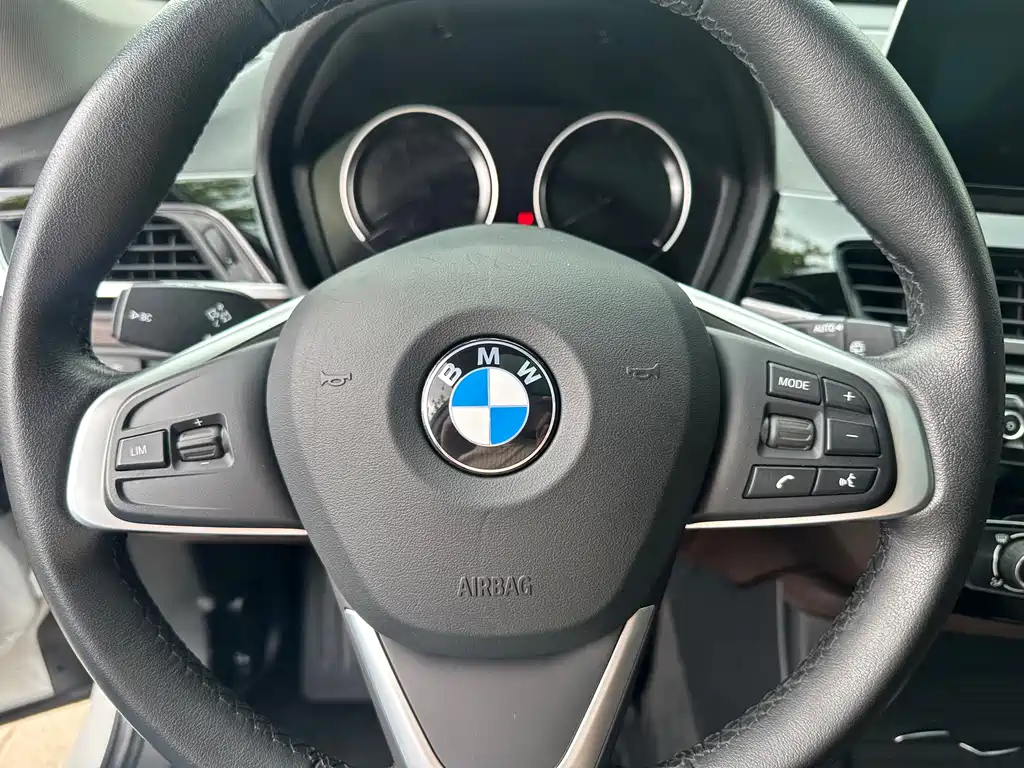 BMW X1 2023 — фото 13