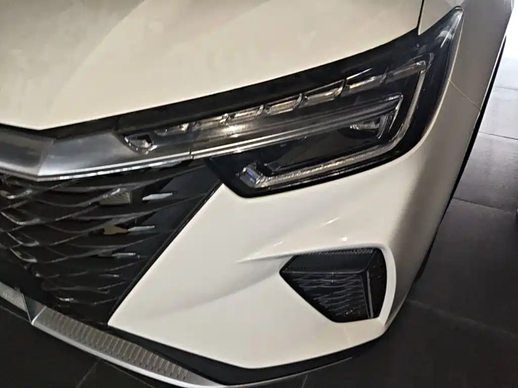 Roewe RX5 2025 — фото 24